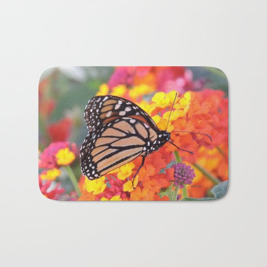 Monarch Feeding on Lantana Bath Mat
