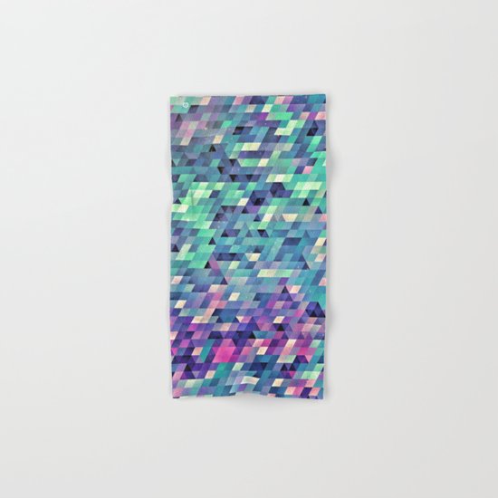 vyry_cyld Hand & Bath Towel