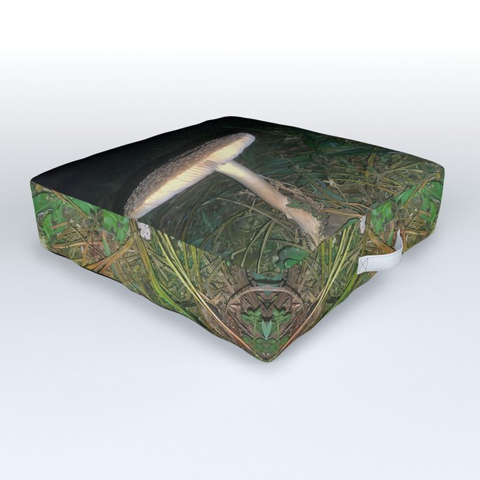 Panther Cap Outdoor Floor Cushion
