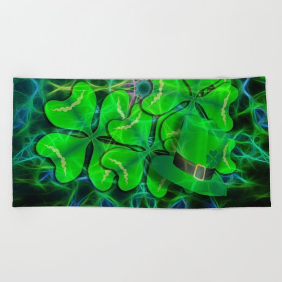 clover and kaleidoscope Beach Towel