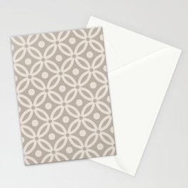 Pretty Intertwined Ring and Dot Pattern 628 Beige and Linen White Stationery Card