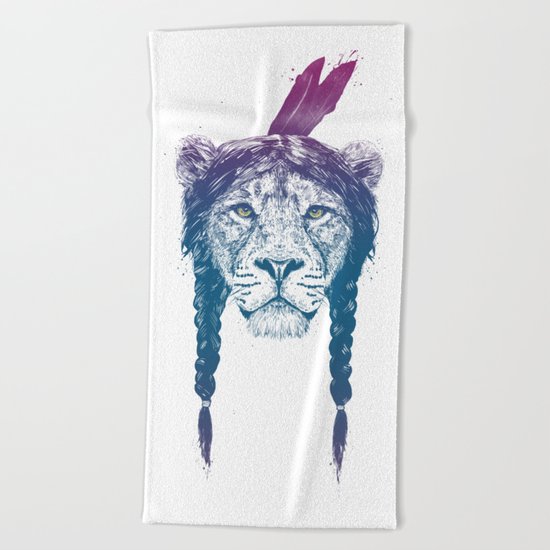 Warrior lion II Beach Towel