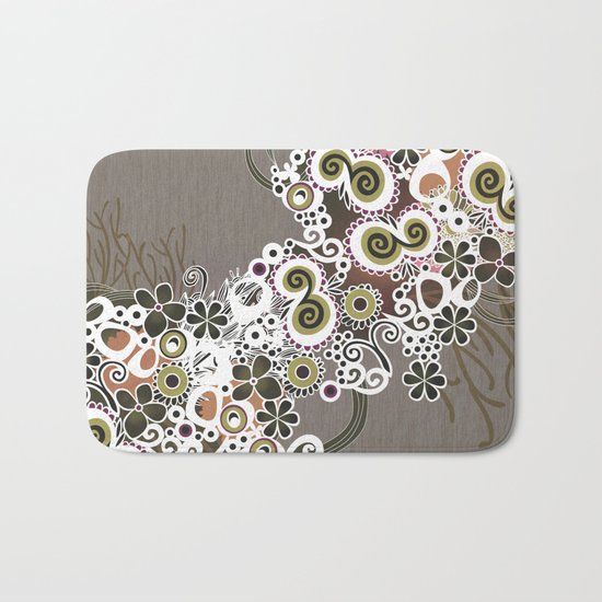 Diagonal flower – brown and olive green fiber Bath Mat
