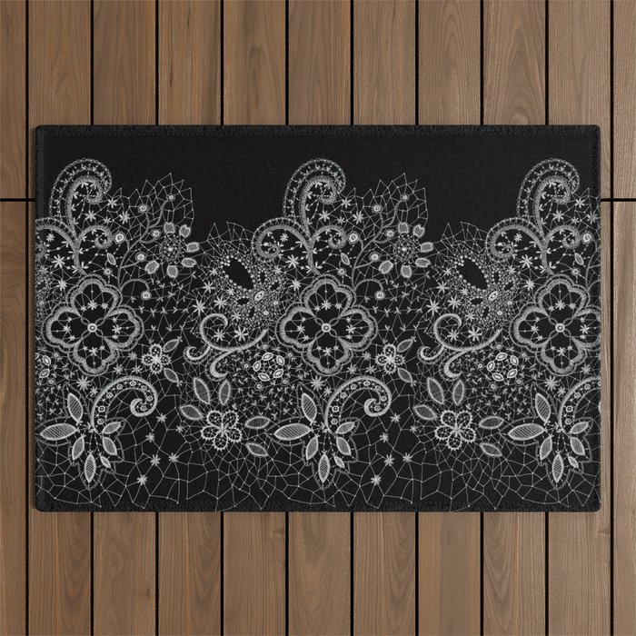 B&W Lace Outdoor Rug