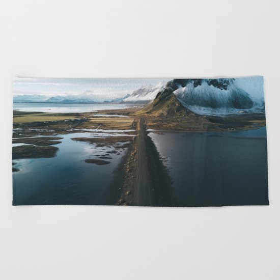 Mountain road in Iceland - Landscape Photography Beach Towel