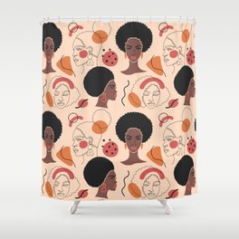 Seamless pattern with beautiful afro women in a flat and line art style. Shower Curtain
