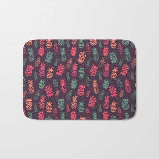 Tropical Pineapple Pattern Bath Mat
