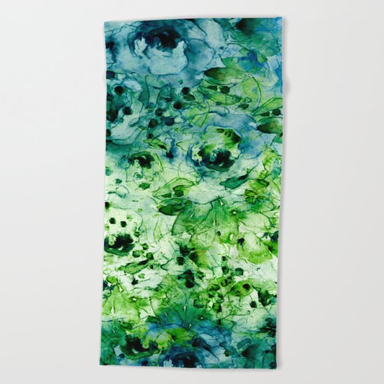 blue flowers Beach Towel