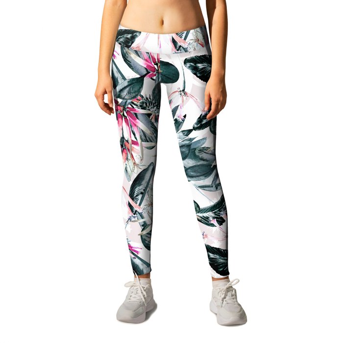 Abstract exotic winter botany Leggings