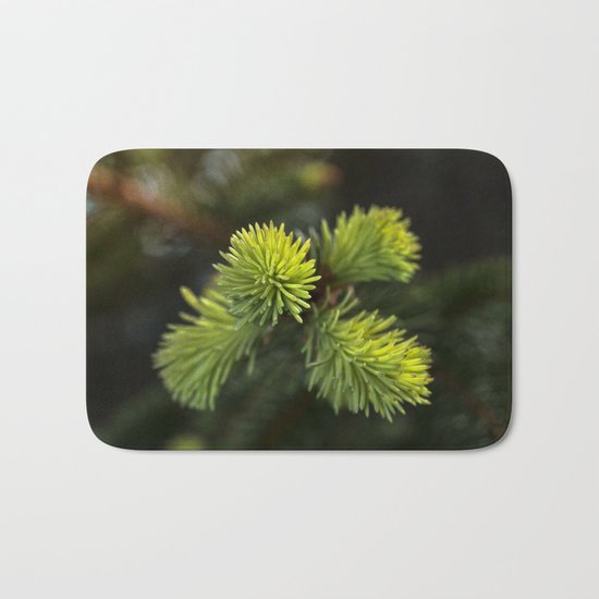 New Growth Pine Needles Bath Mat