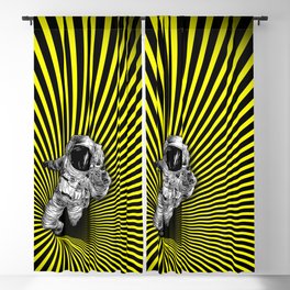 Astronaut in a black hole - Vertigo Blackout Curtain