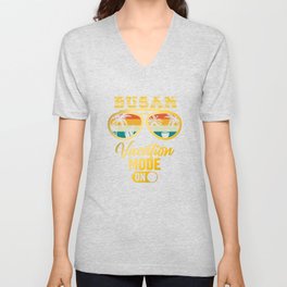 Sunny day in Busan V Neck T Shirt