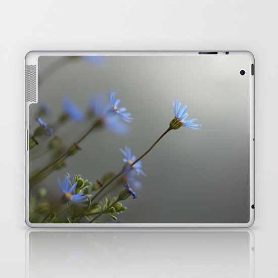 no lies, just love Laptop & iPad Skin