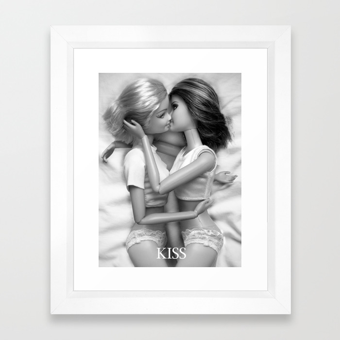 Sloppy Wet Lesbian Kissing Sloppy Wet Lesbian Kissing