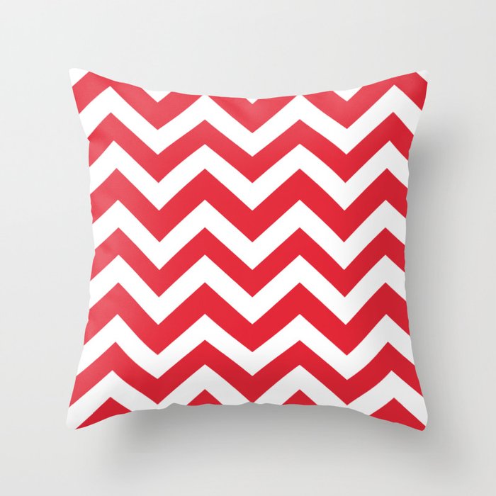 Rose madder - red color - Zigzag Chevron Pattern Throw Pillow