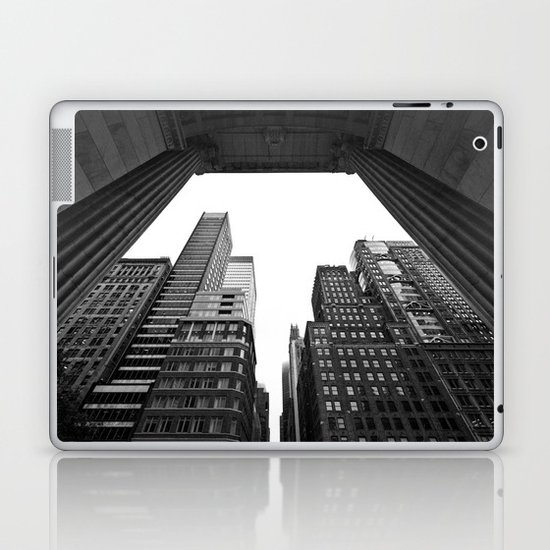 New York under the rain Laptop & iPad Skin