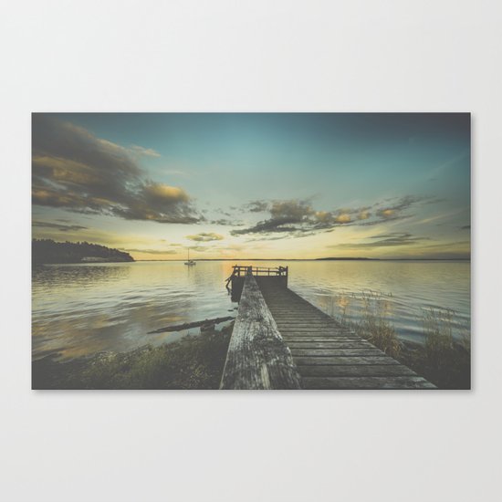 Dating Alice in wonderland Canvas Print