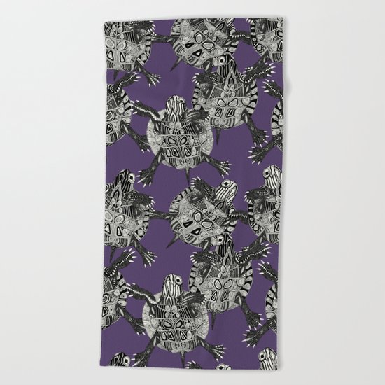 turtle party violet Beach Towel