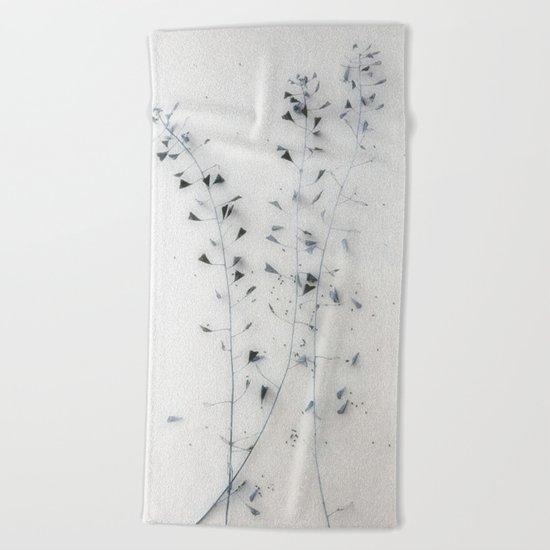 Straw I Beach Towel