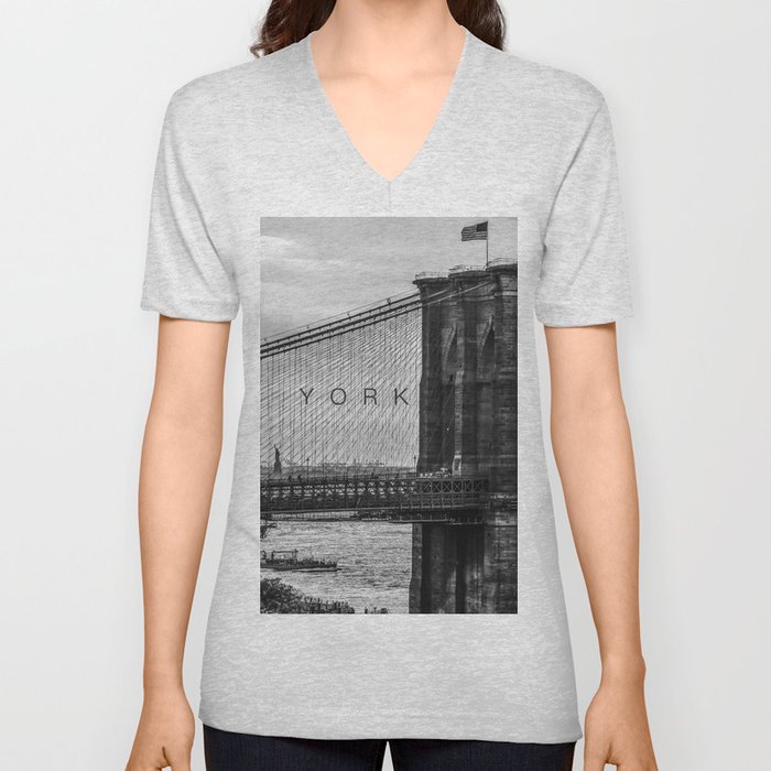 New York City Brooklyn Bridge black and white V Neck T Shirt