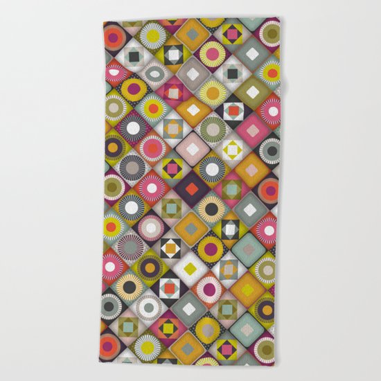 parava diagonal Beach Towel