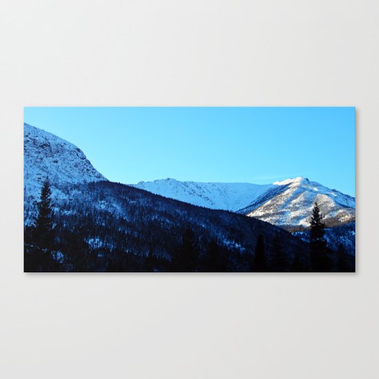 White Peaks Canvas Print