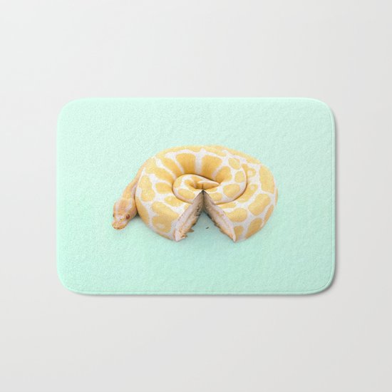 SNCAKE Bath Mat