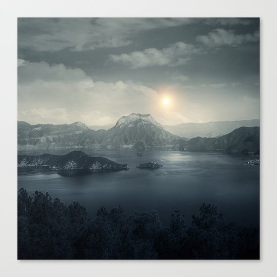 Silent sunset Canvas Print