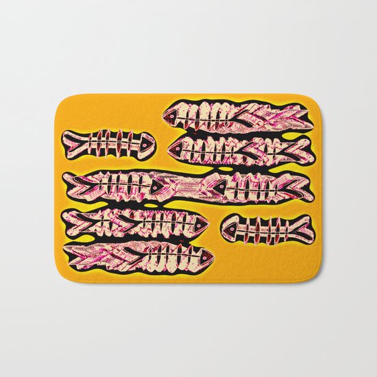 Summer 15-07-16 / Don't break my heart Bath Mat