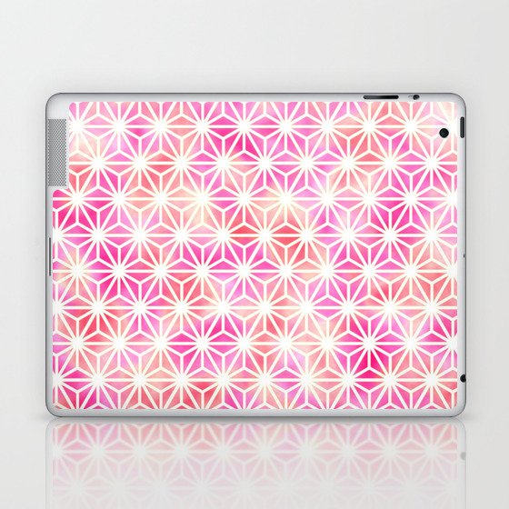 Traditionnal Pink Pattern Design Laptop & iPad Skin