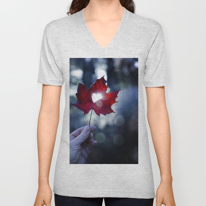 My heart lives in Nature! V Neck T Shirt