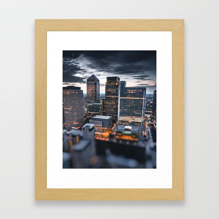 london canary wharf at dusk Framed Art Print