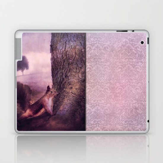 SQUIRREL'S WORLD Laptop & iPad Skin