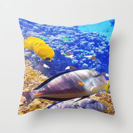 porcupine fish Throw Pillow