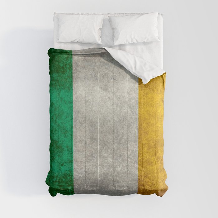 Flag of Ireland, grungy Irish flag Comforter