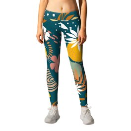 Camomile and monstera emerald green floral pattern Leggings