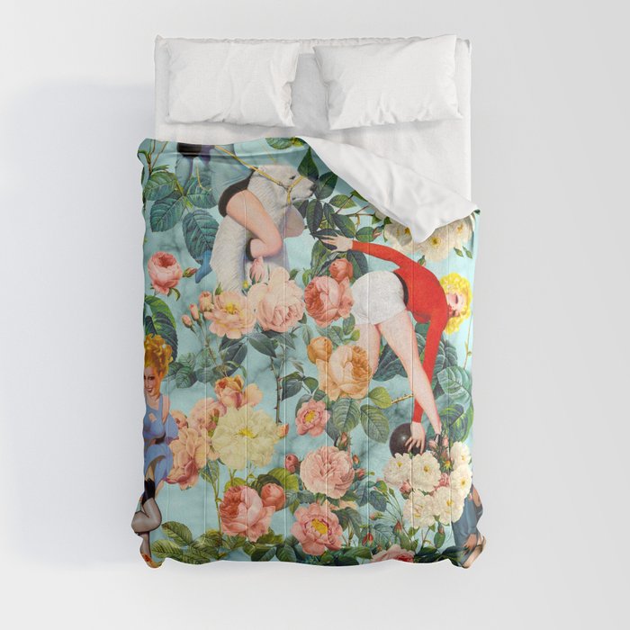 Floral and Pin Up Girls II Pattern Comforter