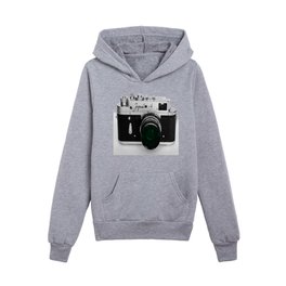 VINTAGE CAMERA Green Lens Kids Pullover Hoodies