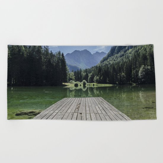 Green Lake nature Beach Towel