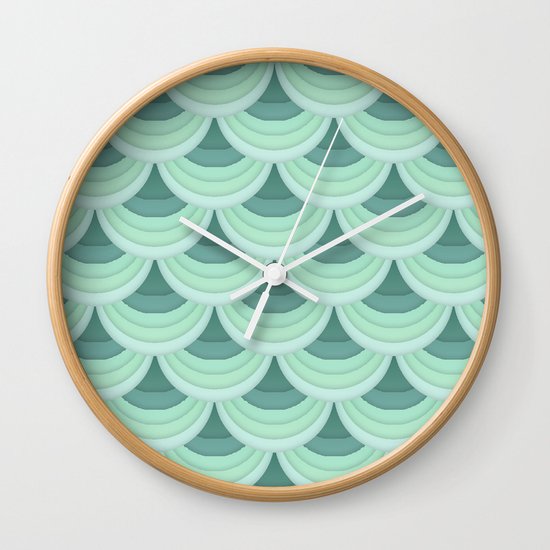 Ocean Fan Tail. Wall Clock