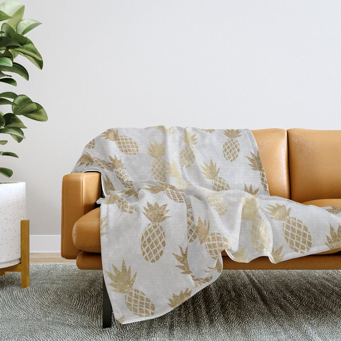 Vintage Tropical Pineapple Throw Blanket | Zazzle.co.uk