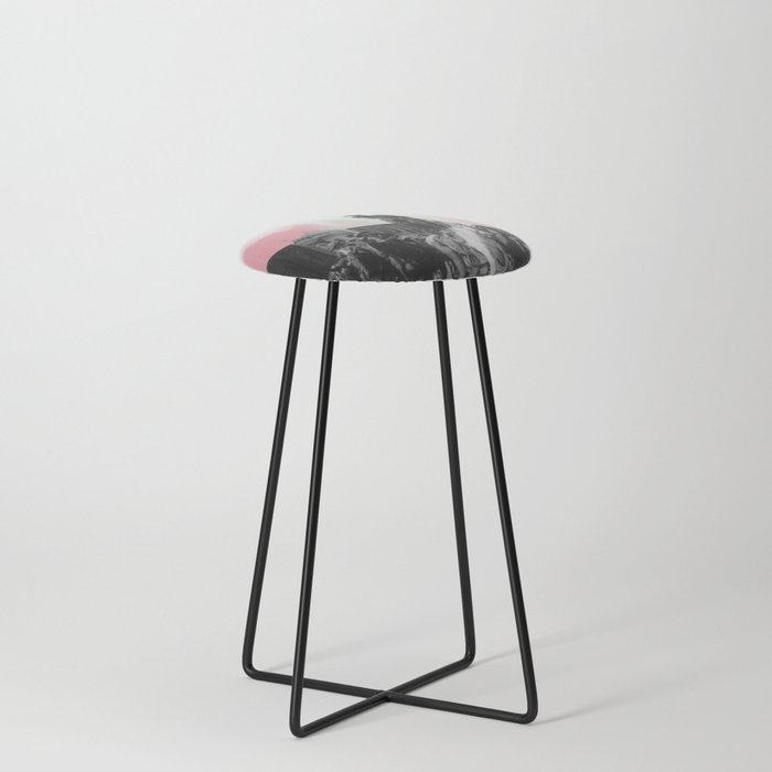Stand-off Counter Stool