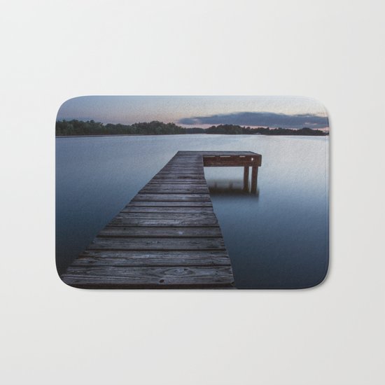 dock of dreams Bath Mat