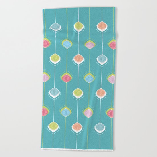 Lampions - Chain Beach Towel