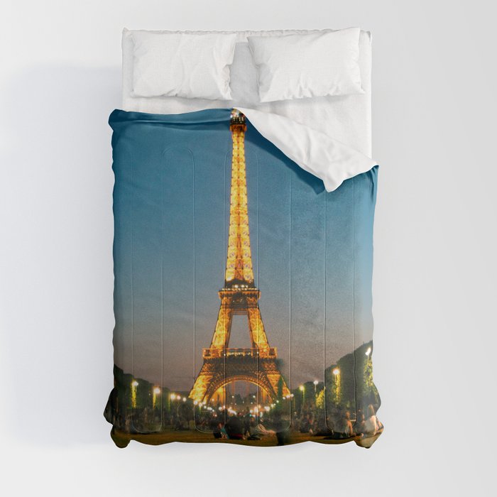 The Eiffel Tower Comforter