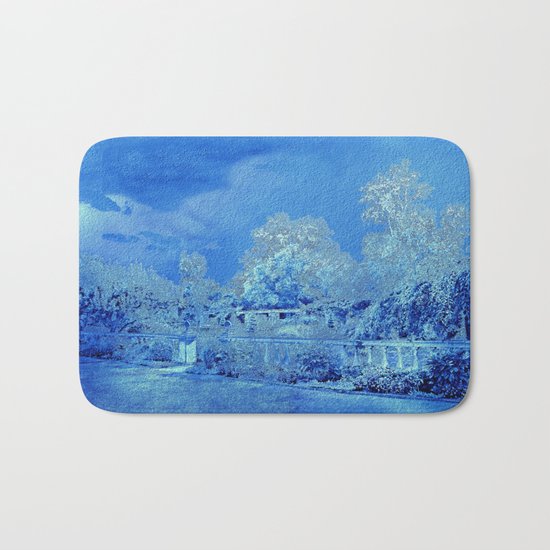 Wedgewood Blue English Garden Bath Mat