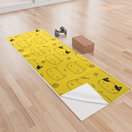 Yellow and Black Doodle Kitten Faces Pattern Yoga Towel