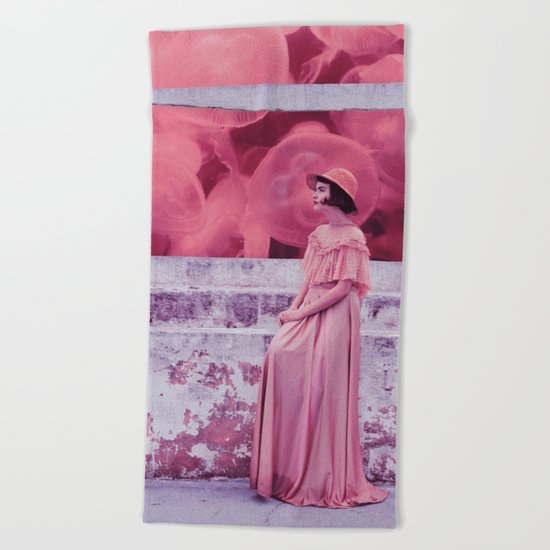 Jellypink Beach Towel