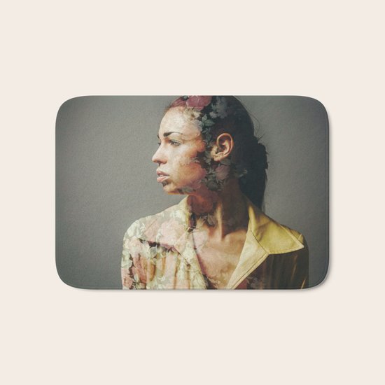 FACE FLORAL Bath Mat
