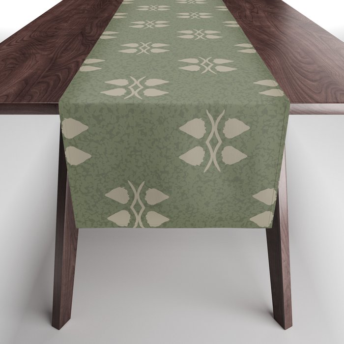 Green minimalist retro pattern  Table Runner